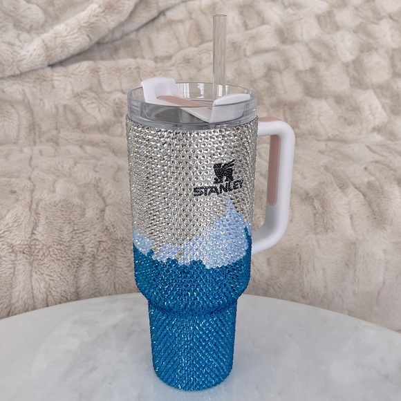 Stanley 40oz Quencher H2.O - Picture 5 of 13